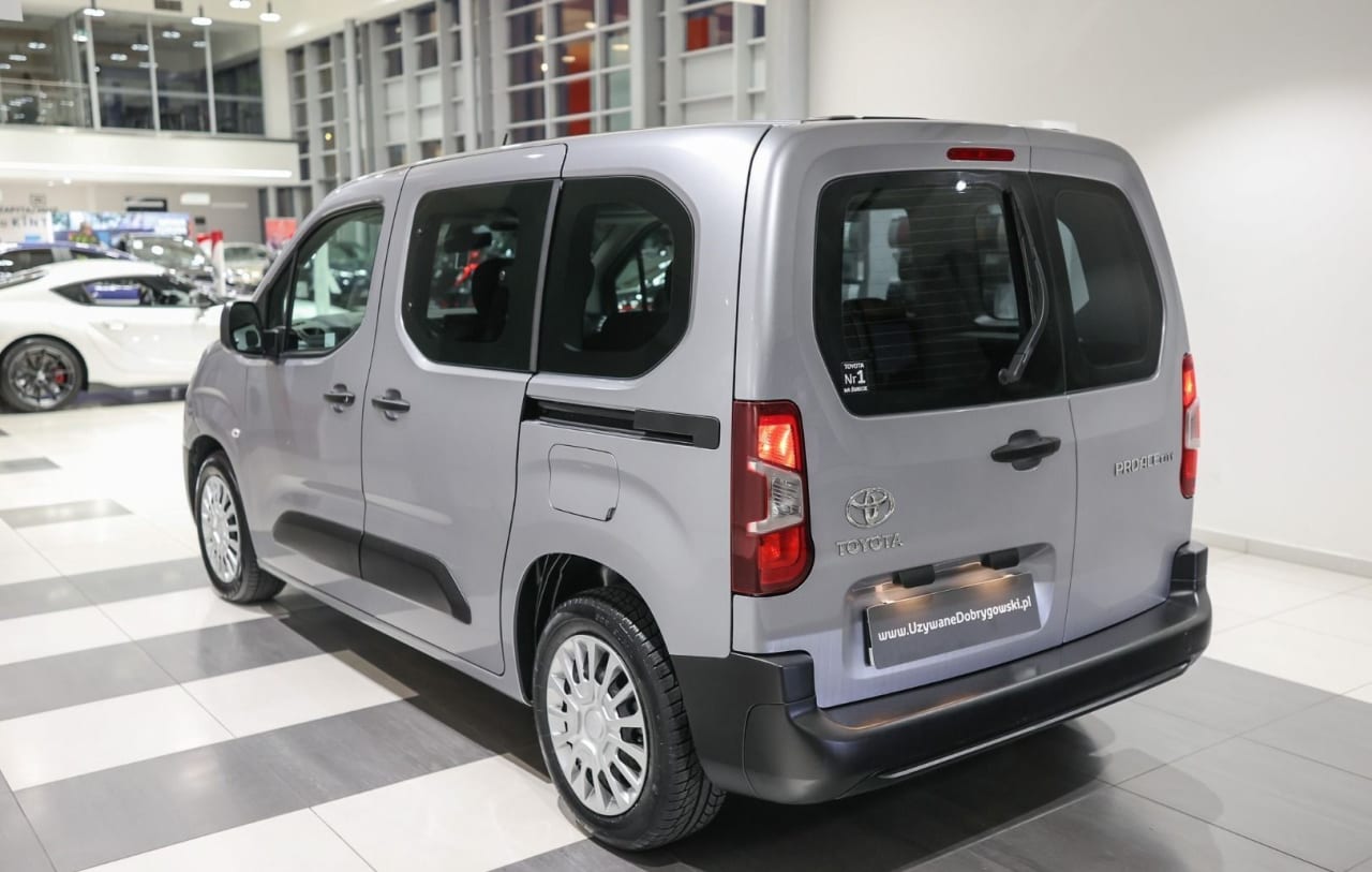 Zdjęcie oferty Toyota Proace City Verso nr. 3