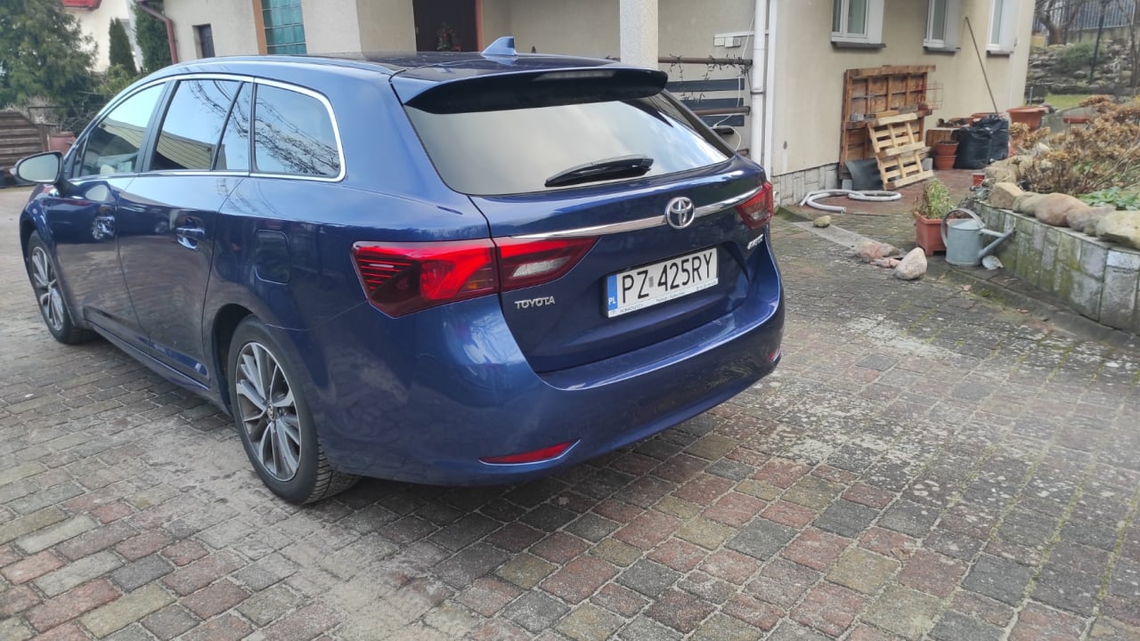 Zdjęcie oferty Toyota Avensis nr. 7