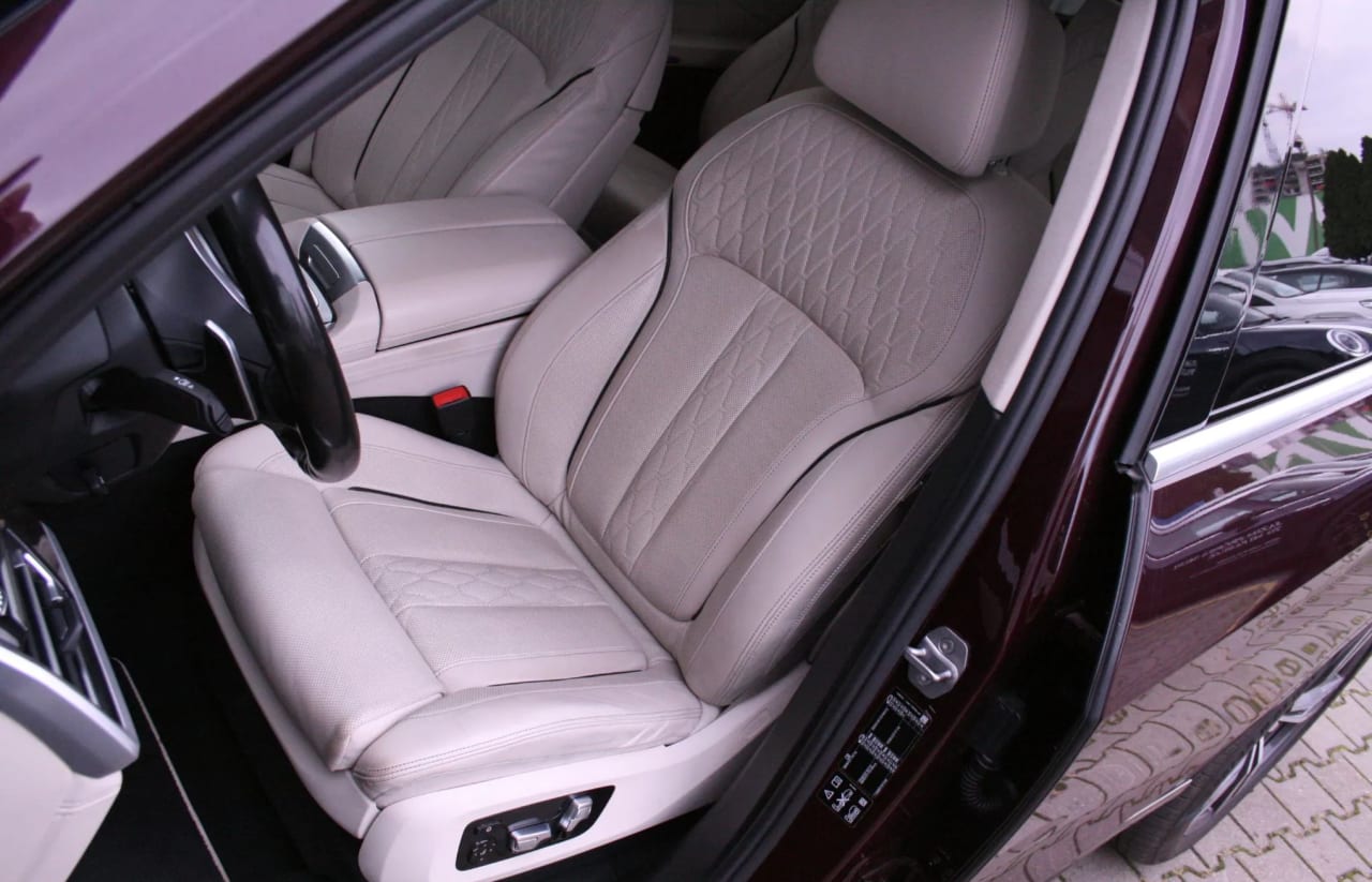 Zdjęcie oferty BMW X7 nr. 10