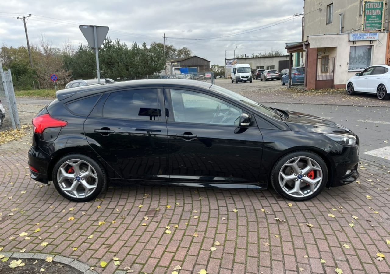 Zdjęcie oferty Ford Focus nr. 27
