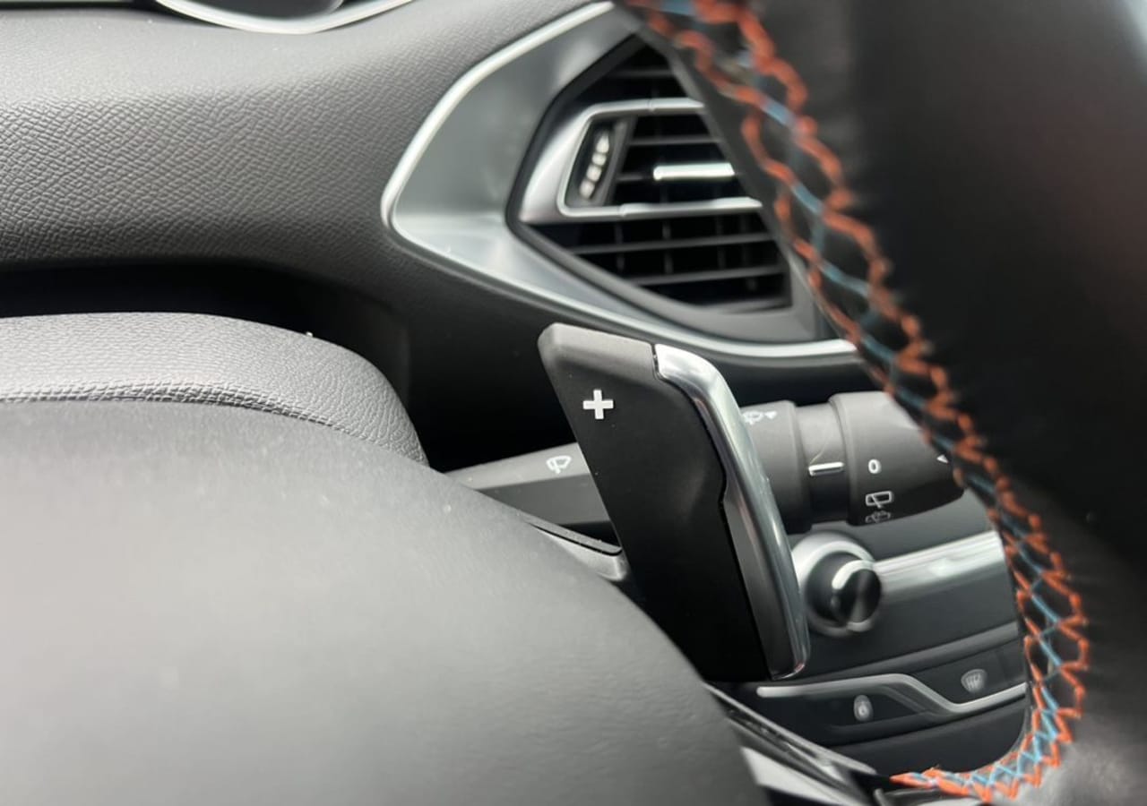 Zdjęcie oferty Peugeot 308 nr. 13
