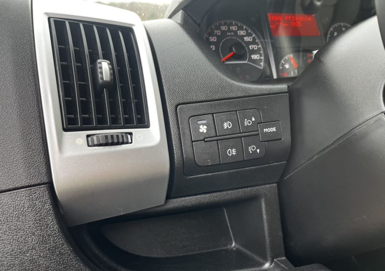 Zdjęcie oferty Peugeot Boxer nr. 22