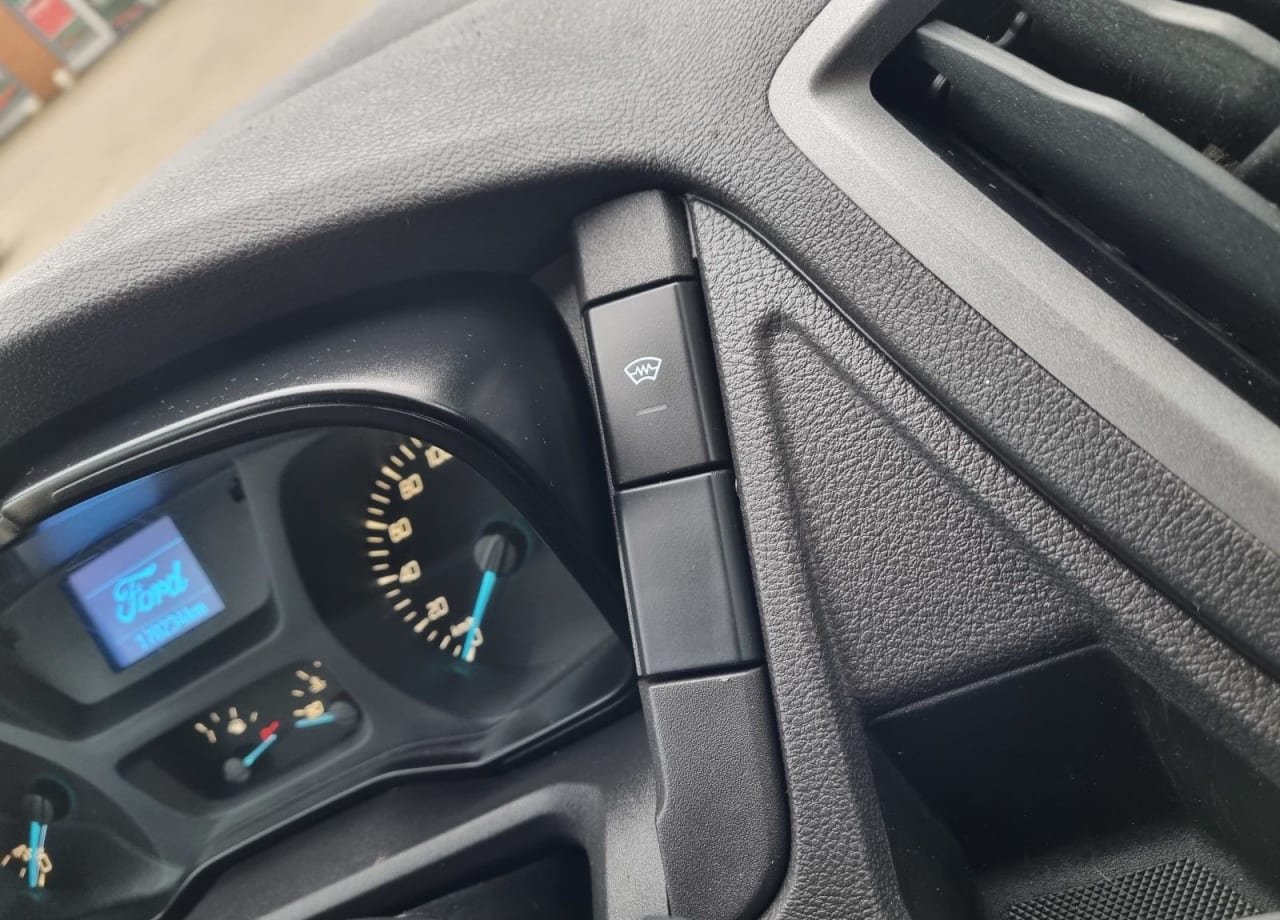 Zdjęcie oferty Ford Transit L3H2 *66999zł NETTO* 2,0 TdCi/131KM nr. 20