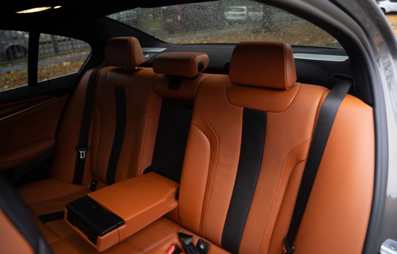 Zdjęcie oferty BMW M5 nr. 16