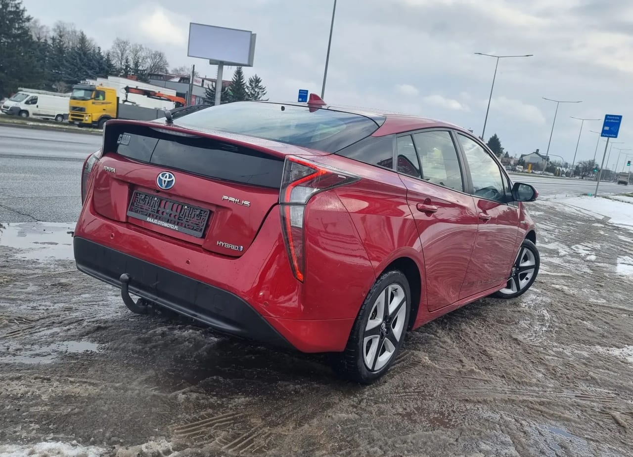 Zdjęcie oferty Toyota Prius nr. 10