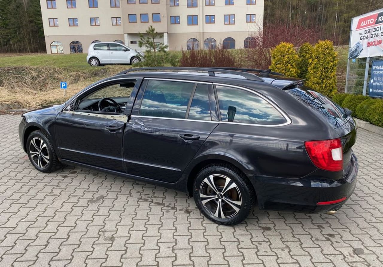 Zdjęcie oferty Skoda Superb nr. 3