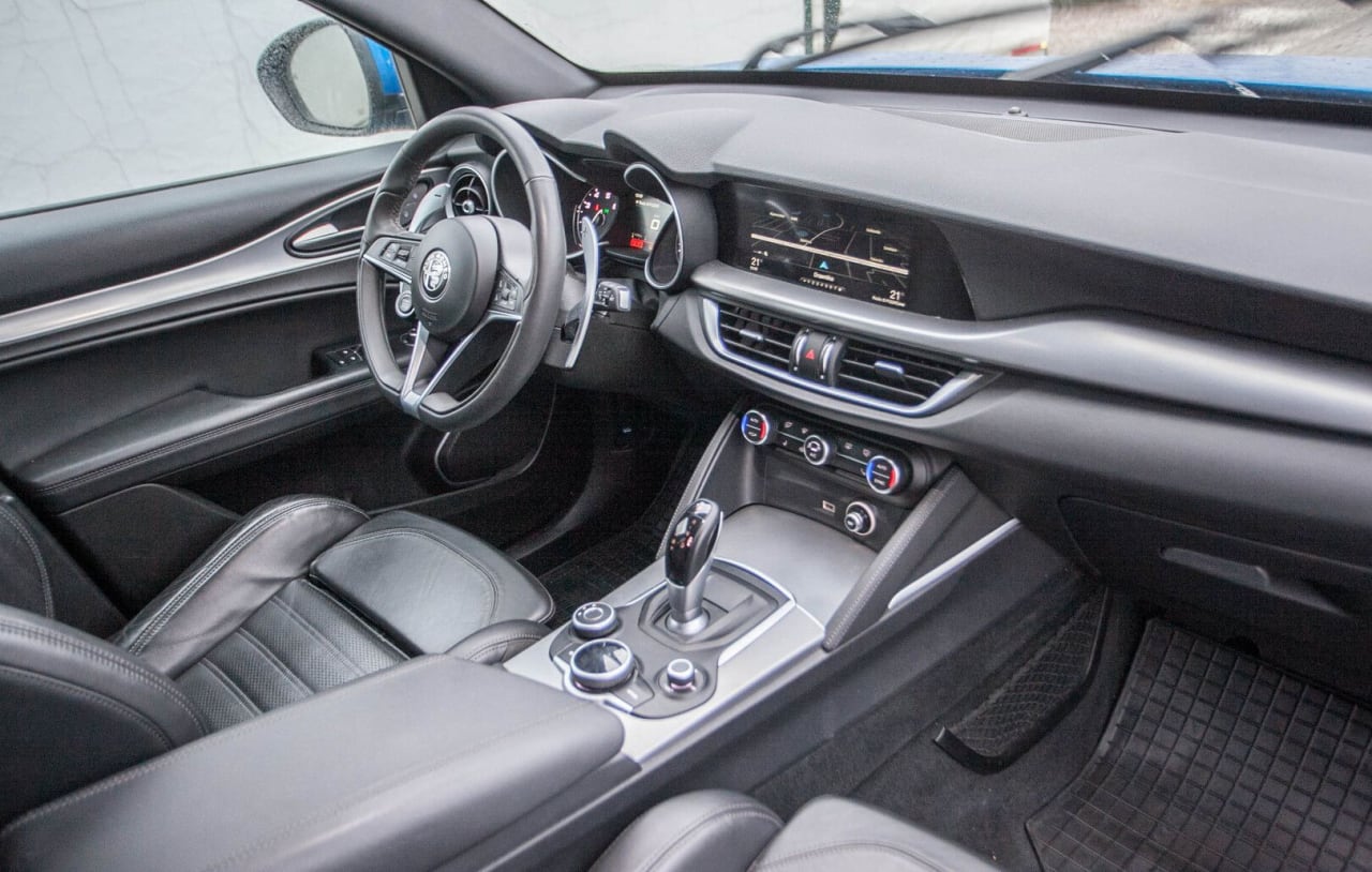 Zdjęcie oferty Alfa romeo Stelvio nr. 15