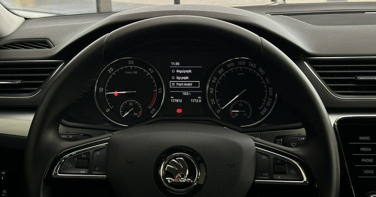 Zdjęcie oferty Skoda Superb nr. 15