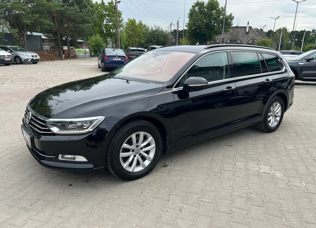 Zdjęcie oferty Volkswagen Passat nr. 19