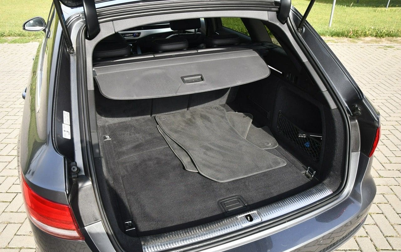Zdjęcie oferty Audi A4 nr. 18