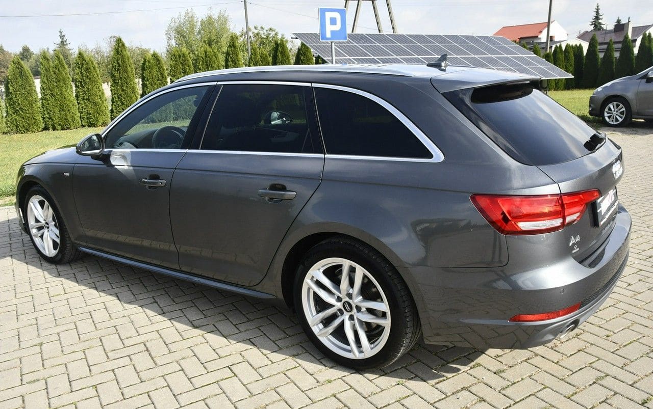 Zdjęcie oferty Audi A4 nr. 11