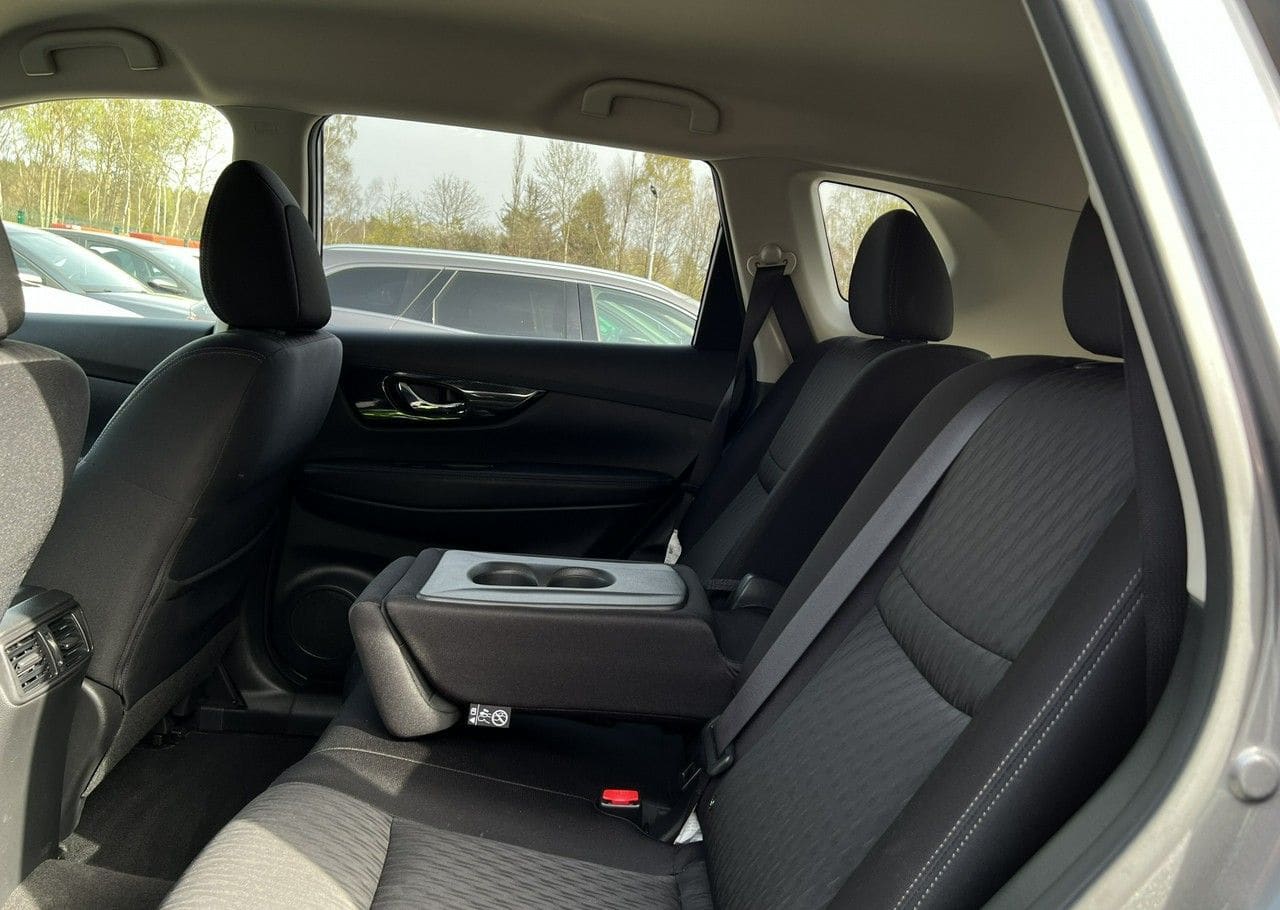 Zdjęcie oferty Nissan X-Trail nr. 32