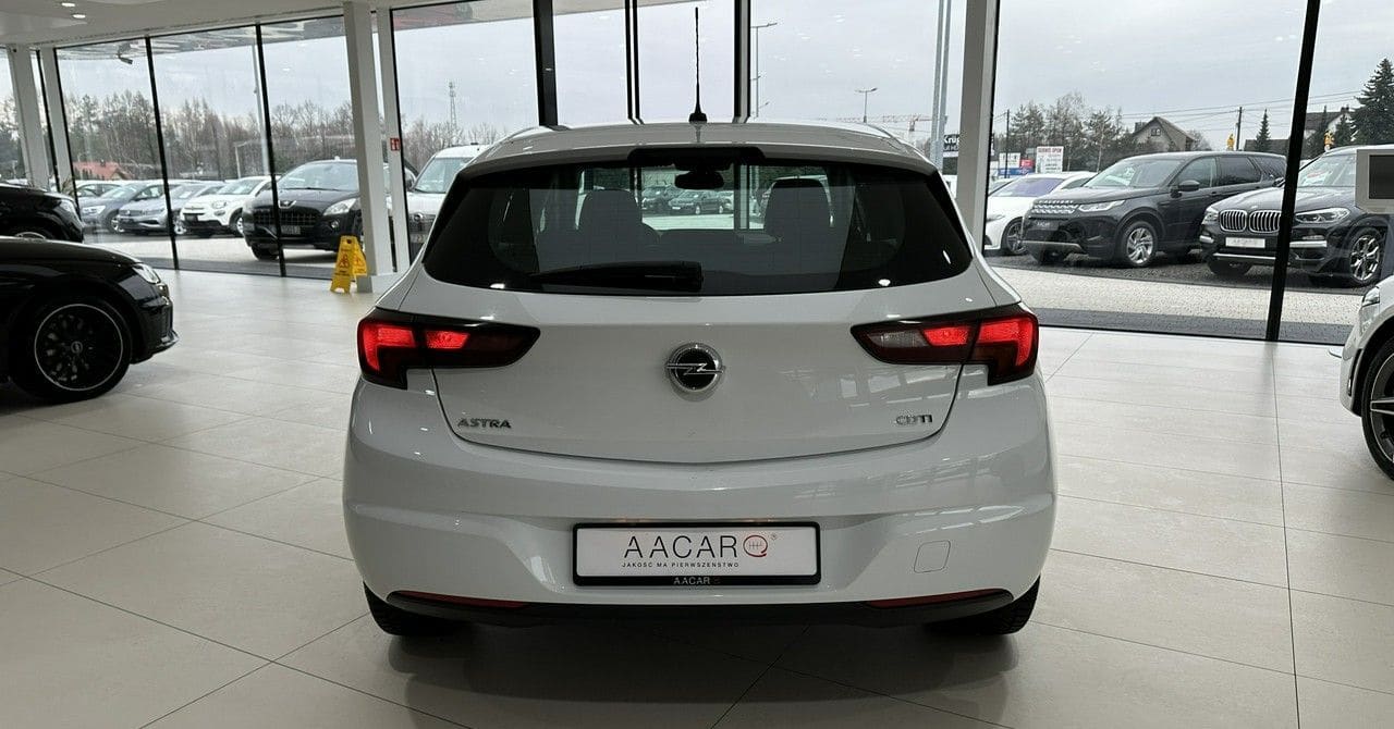 Zdjęcie oferty Opel Astra nr. 4