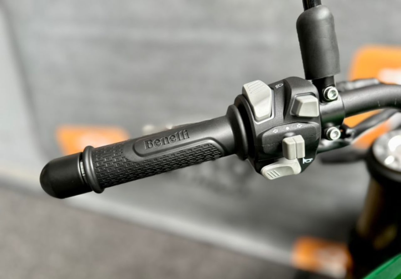 Zdjęcie oferty Benelli 752-s nr. 23