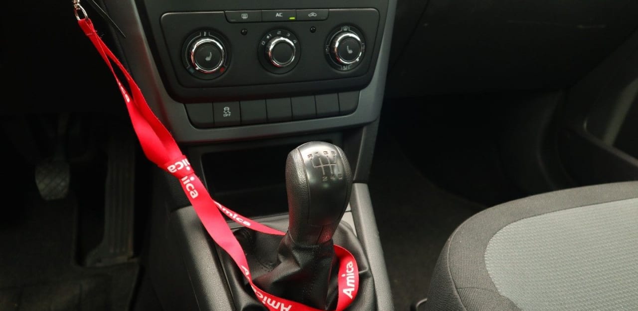 Zdjęcie oferty Skoda Yeti nr. 24