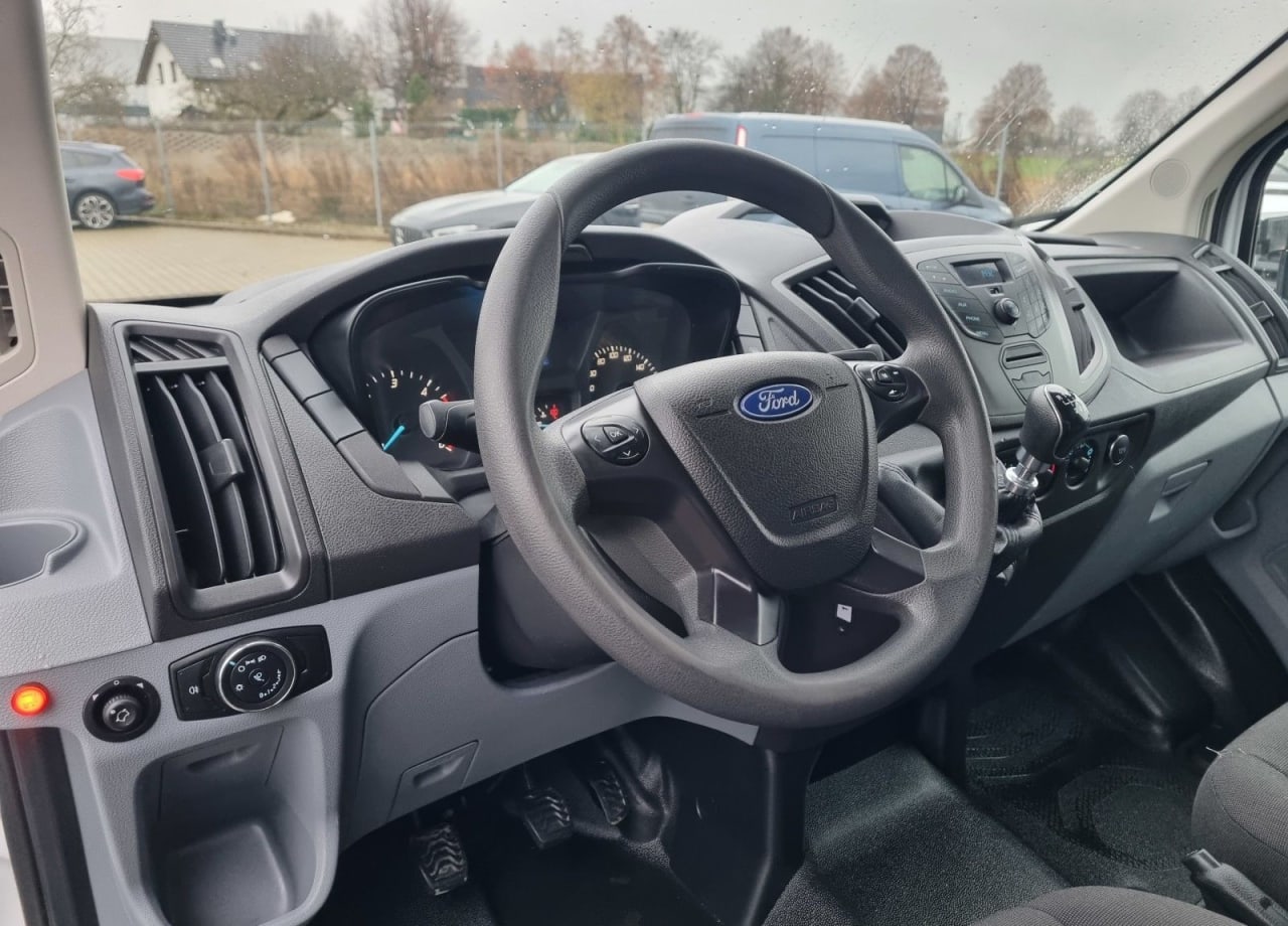 Zdjęcie oferty Ford Transit *99900zl NETTO* Kontener 8 ePAL 2,0 TdCI/170KM nr. 16