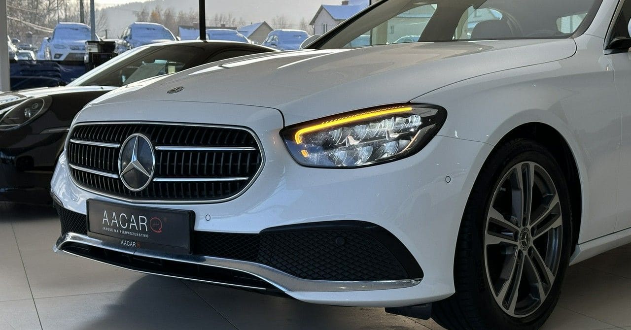Zdjęcie oferty Mercedes-Benz Klasa E nr. 37