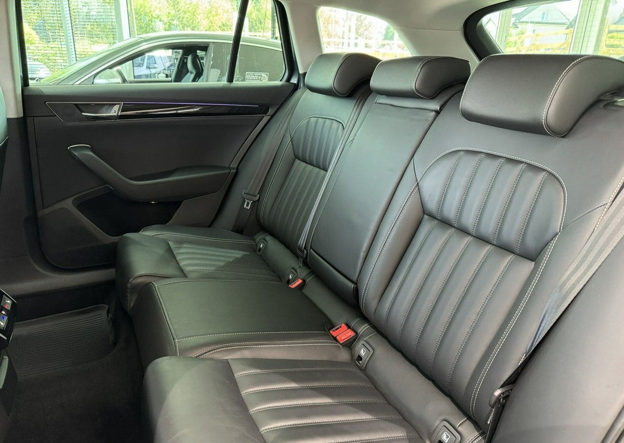 Zdjęcie oferty Skoda Superb nr. 15