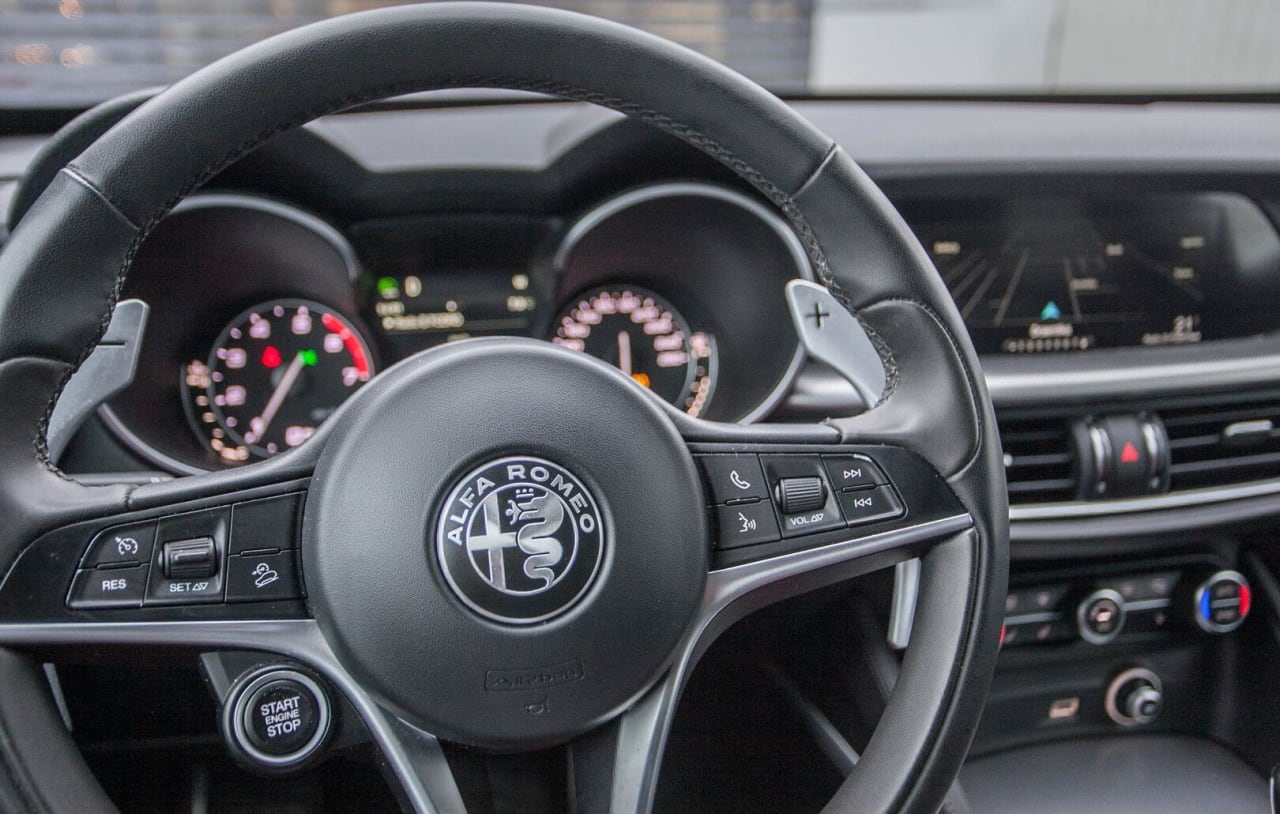 Zdjęcie oferty Alfa romeo Stelvio nr. 24