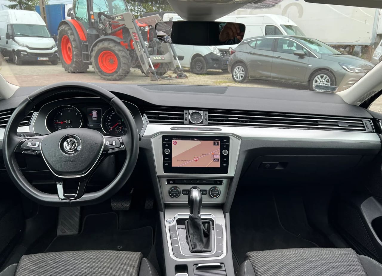 Zdjęcie oferty Volkswagen Passat nr. 20