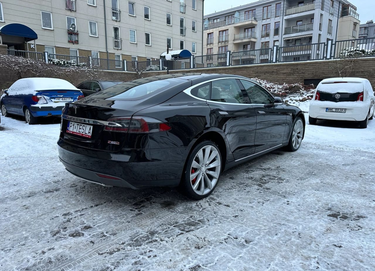Zdjęcie oferty Tesla Model S nr. 4