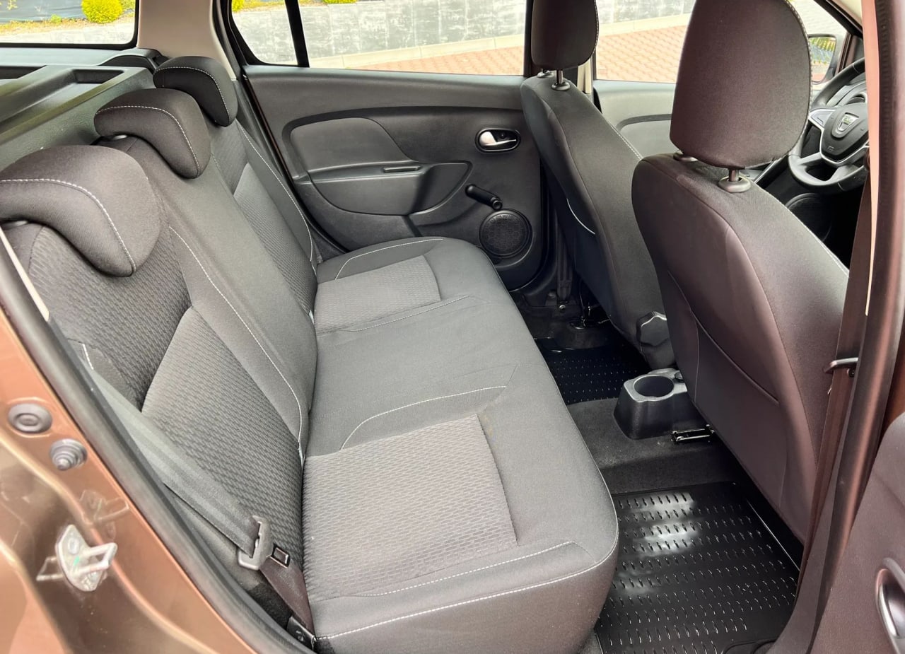 Zdjęcie oferty Dacia Logan nr. 23