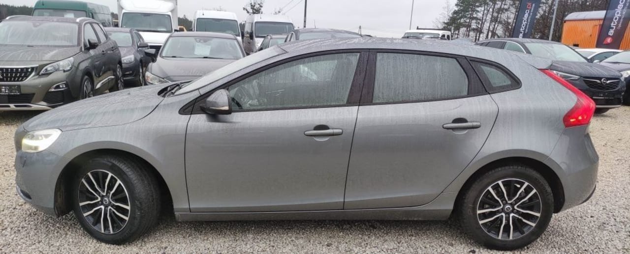 Zdjęcie oferty Volvo V40 nr. 10