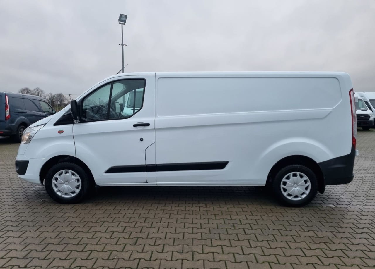 Zdjęcie oferty Ford Transit Custom Long *60900zł NETTO* 2,0TdCi/170KM nr. 6