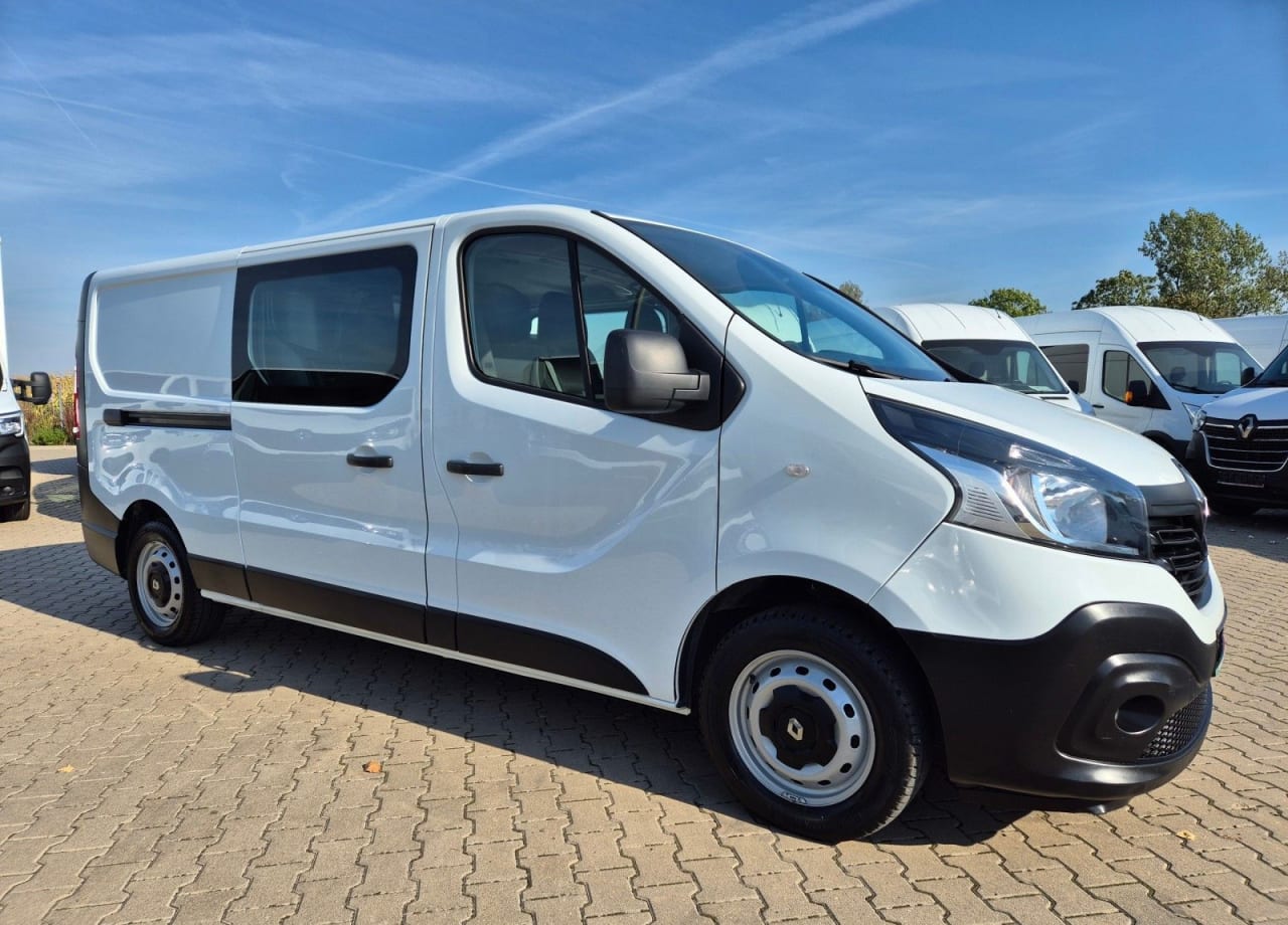 Zdjęcie oferty Renault Trafic Long *79900zł NETTO* Brygadówka 6 osób 1,6 dCi/125KM nr. 3