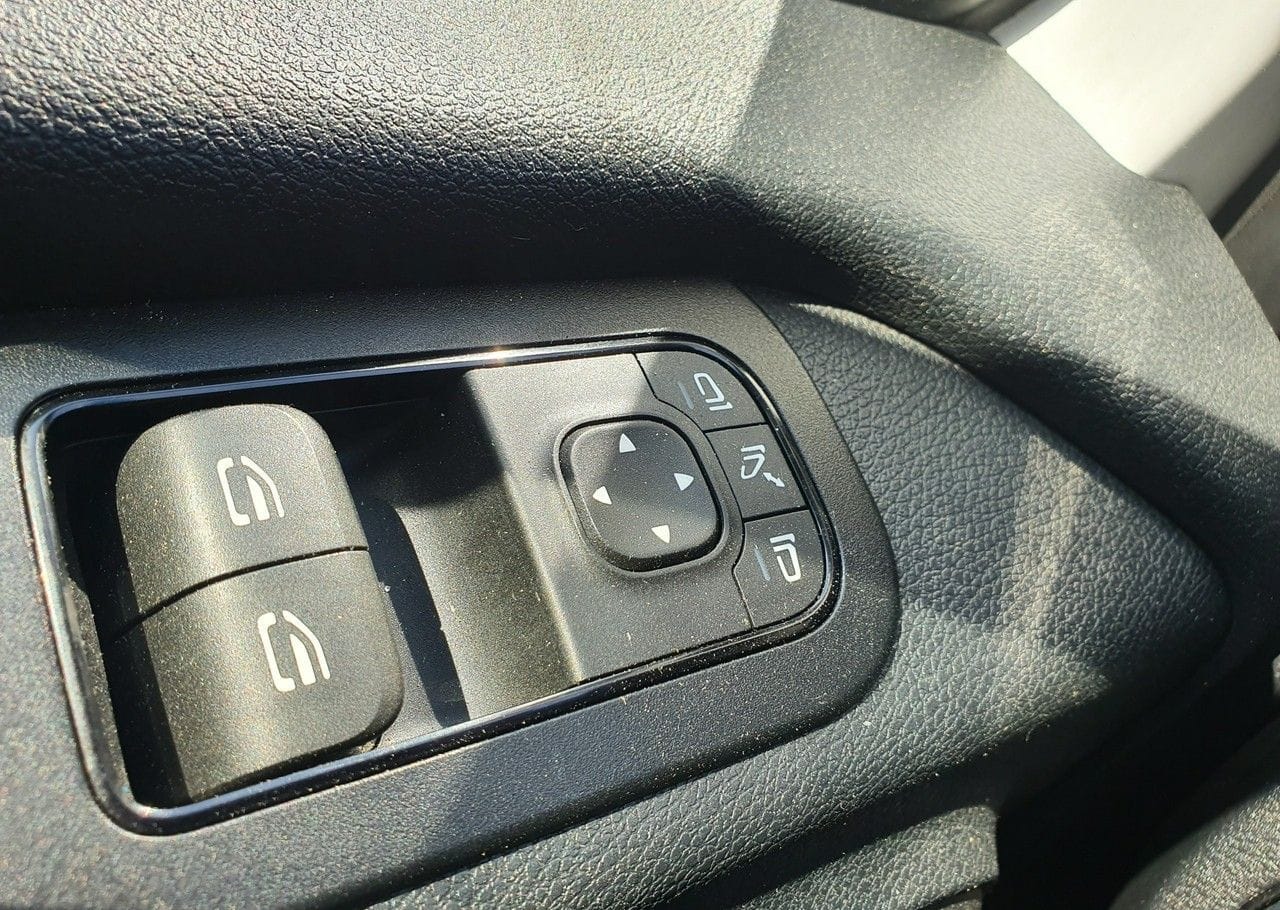 Zdjęcie oferty Mercedes-Benz Sprinter nr. 34