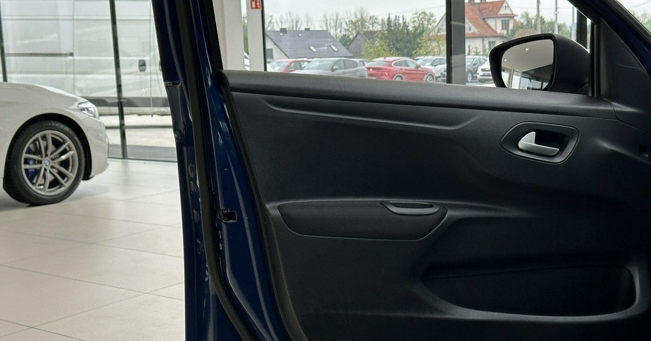 Zdjęcie oferty Citroen c-elysee nr. 12