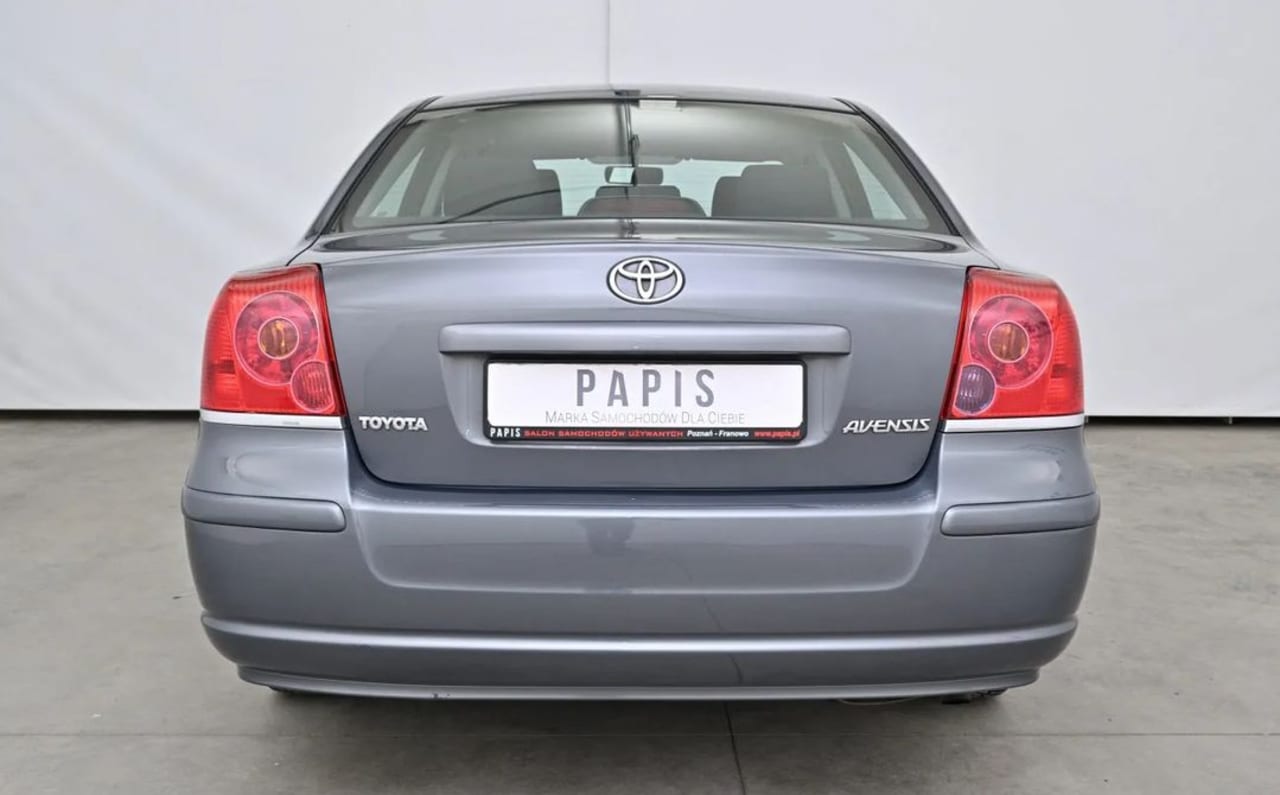 Zdjęcie oferty Toyota Avensis nr. 12