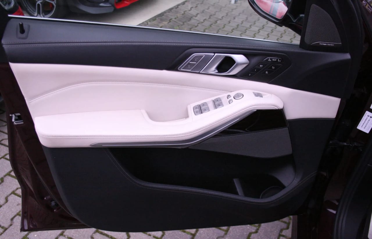 Zdjęcie oferty BMW X7 nr. 11