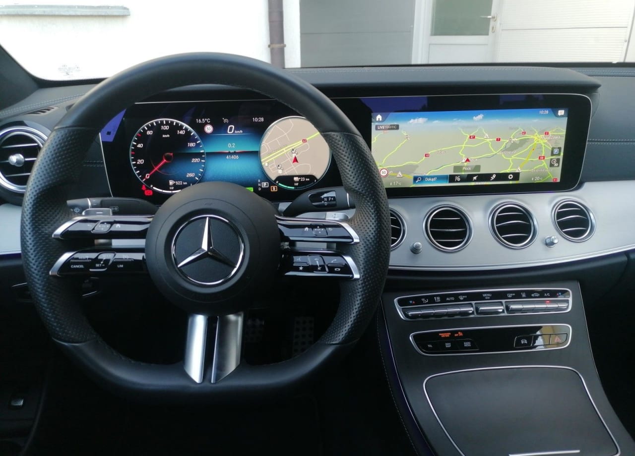 Zdjęcie oferty Mercedes-Benz Klasa E nr. 14