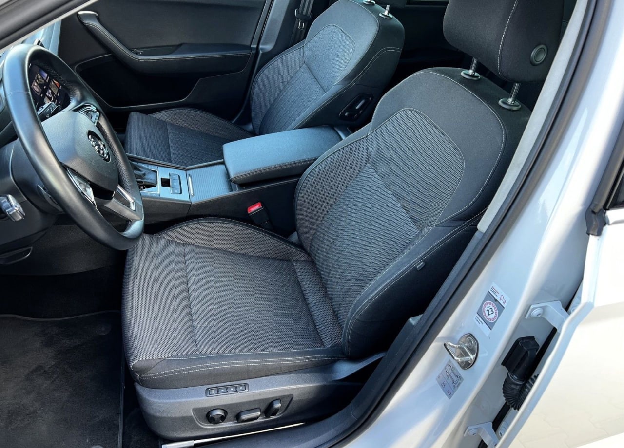 Zdjęcie oferty Skoda Superb nr. 12