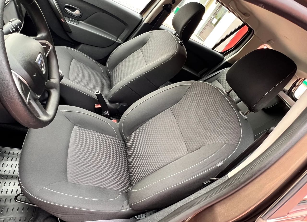 Zdjęcie oferty Dacia Logan nr. 22