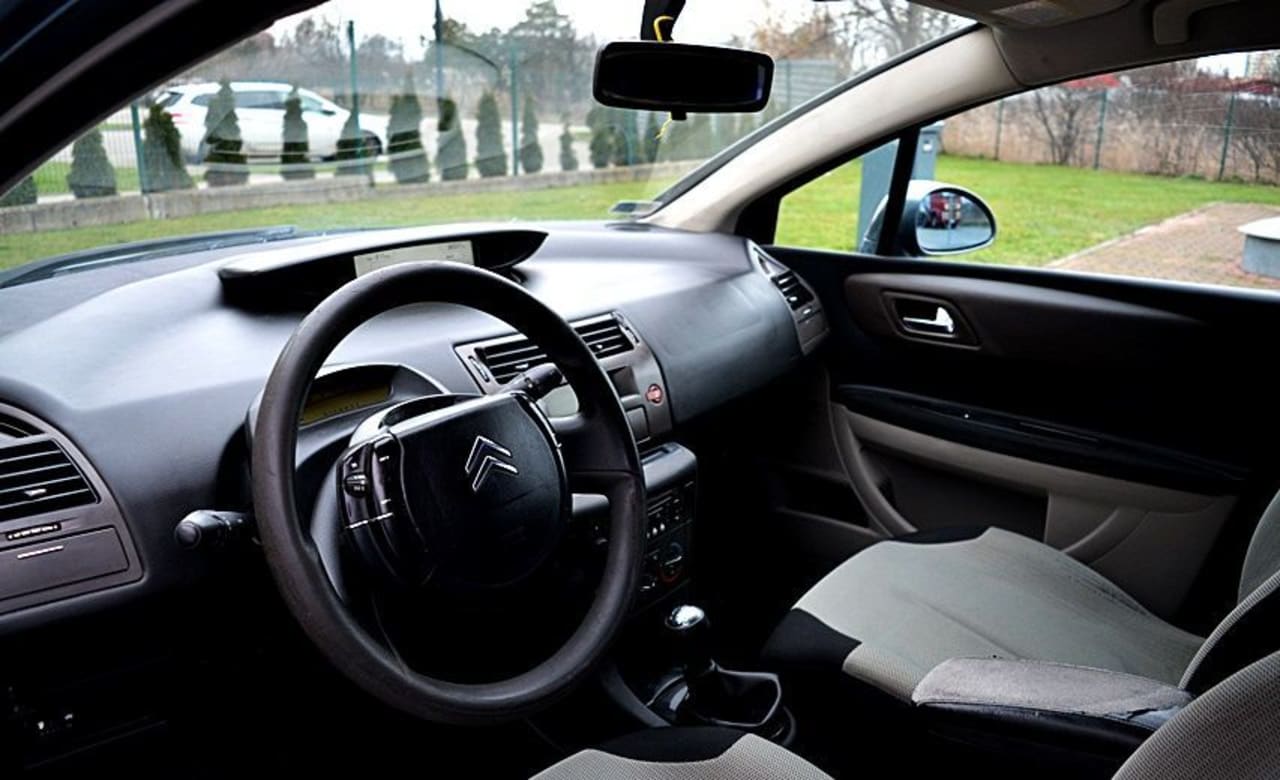 Zdjęcie oferty Citroen C4 nr. 6