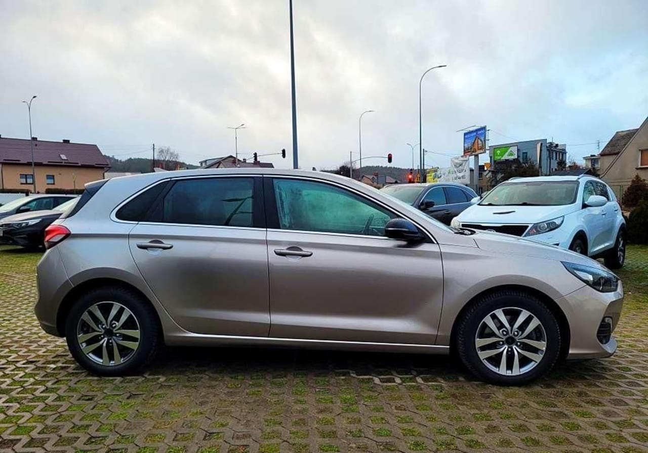 Zdjęcie oferty Hyundai I30 nr. 19