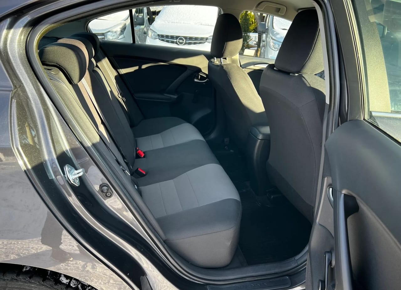 Zdjęcie oferty Toyota Avensis nr. 18