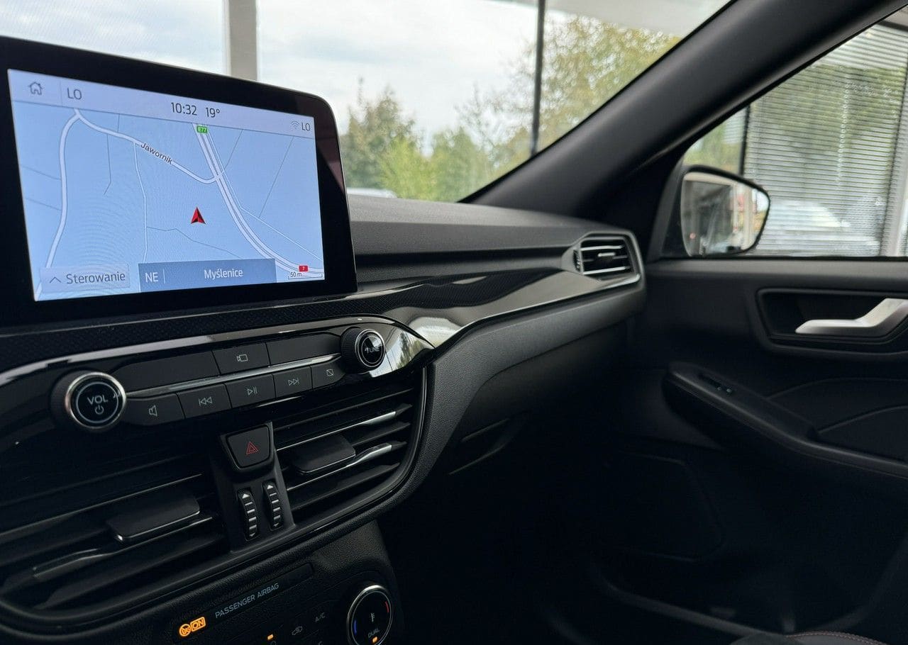 Zdjęcie oferty Ford Kuga nr. 31