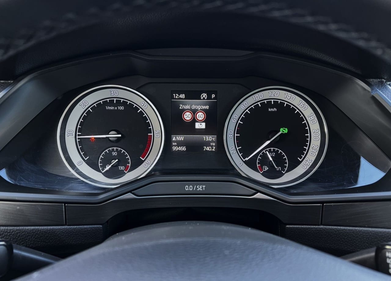 Zdjęcie oferty Skoda Superb nr. 22