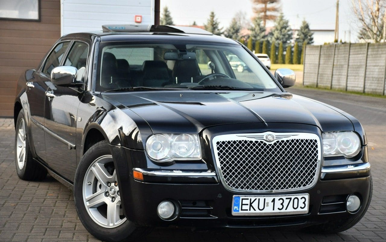 Zdjęcie oferty Chrysler 300C nr. 2