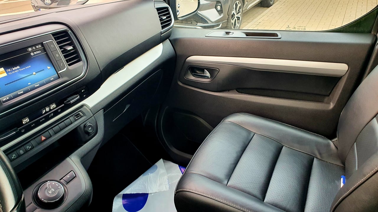 Zdjęcie oferty Toyota Proace Verso nr. 7