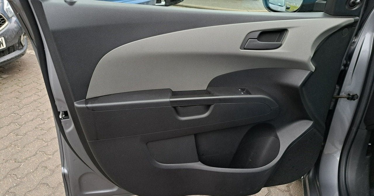 Zdjęcie oferty Chevrolet Aveo nr. 12