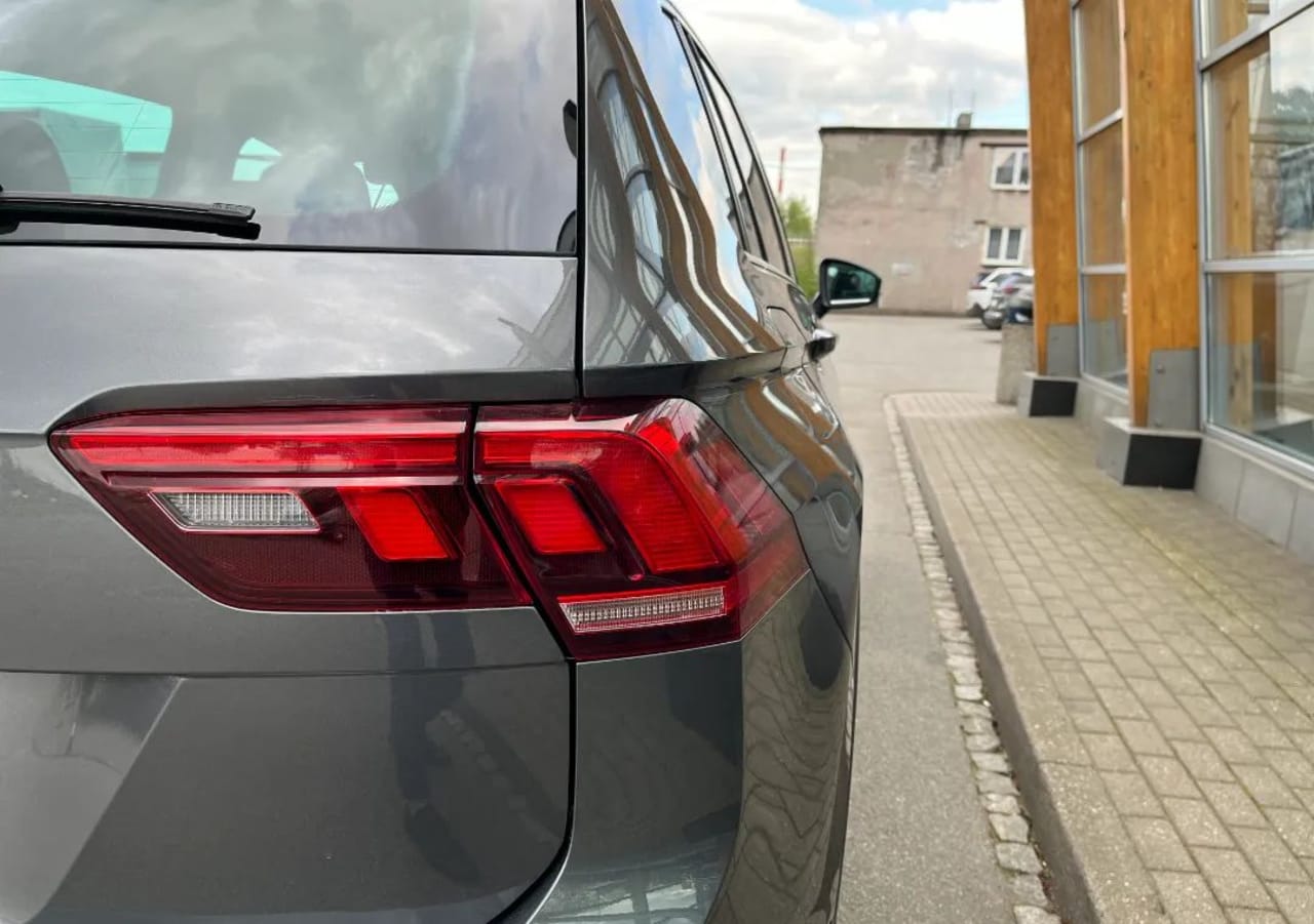 Zdjęcie oferty Volkswagen Tiguan nr. 21