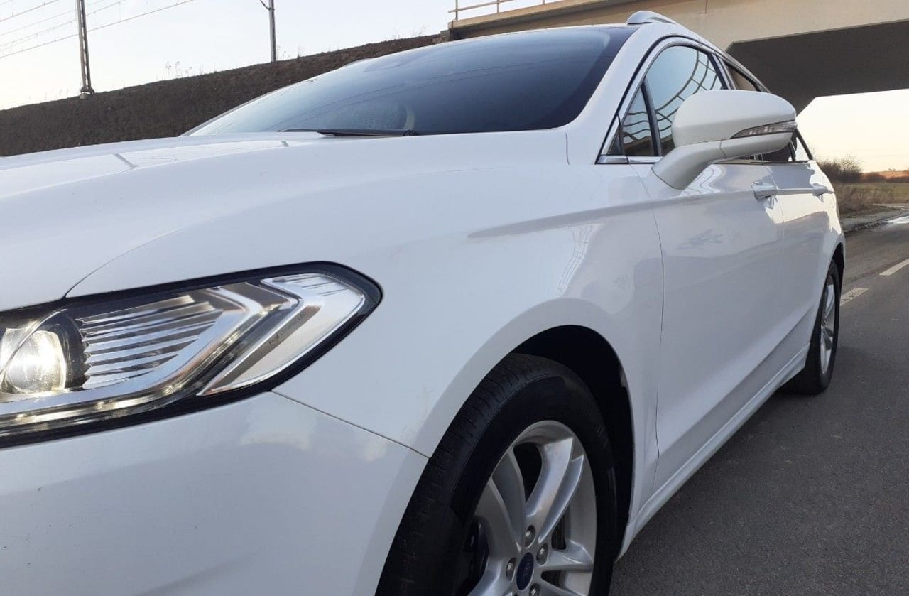 Zdjęcie oferty Ford Mondeo nr. 18