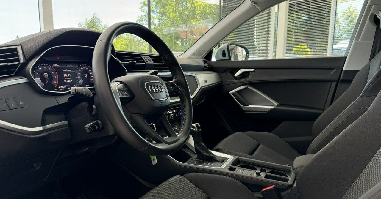 Zdjęcie oferty Audi Q3 nr. 8