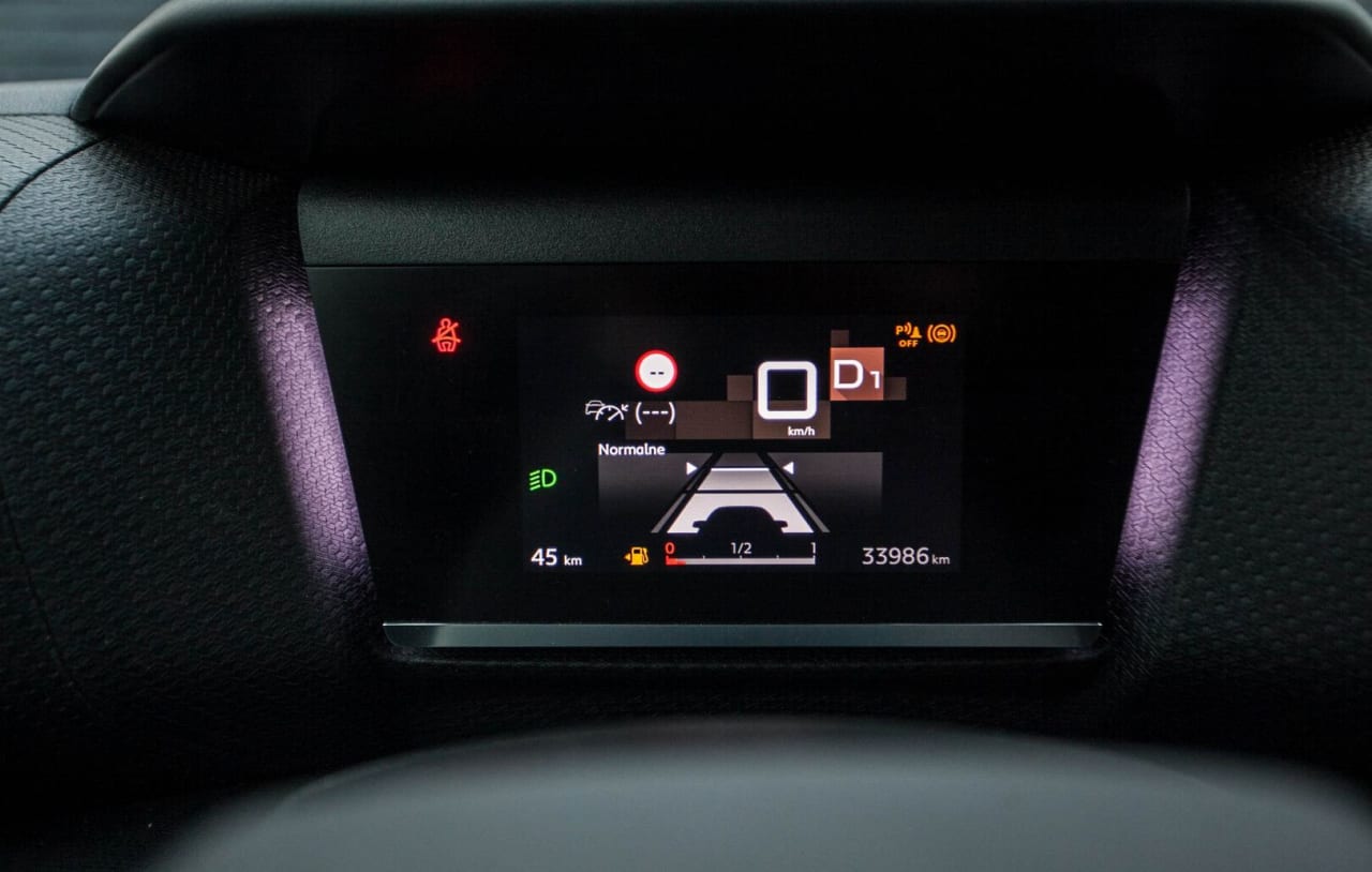 Zdjęcie oferty Citroen C4 nr. 11