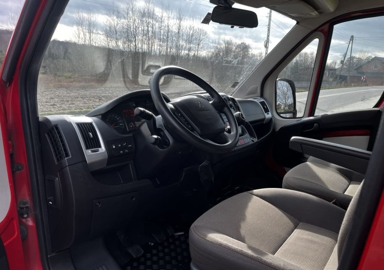Zdjęcie oferty Peugeot Boxer nr. 9