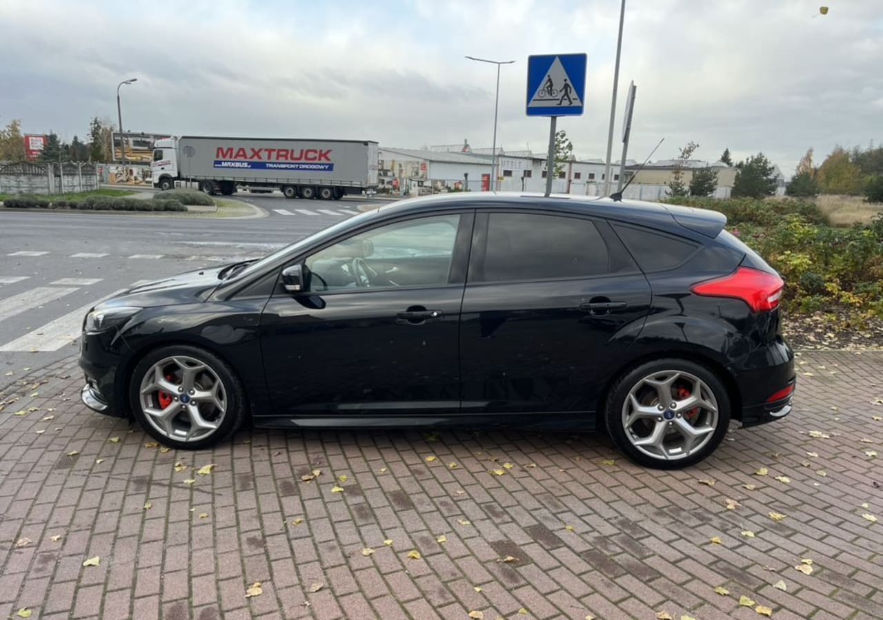 Zdjęcie oferty Ford Focus nr. 28